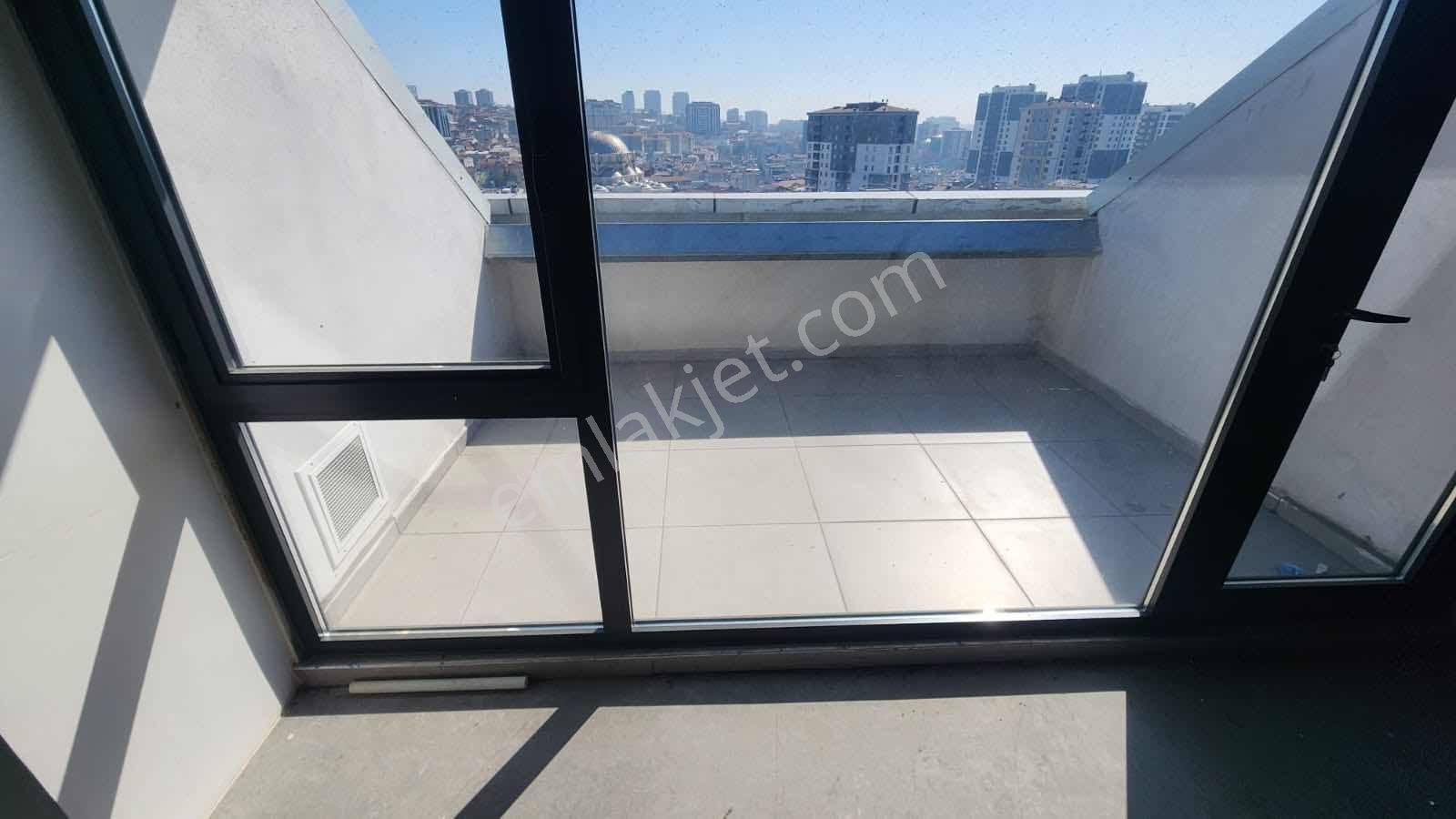 Sulyapıdan 700 M2 İş Yeri Ofise Uygun Plaza Katı - Görsel 11