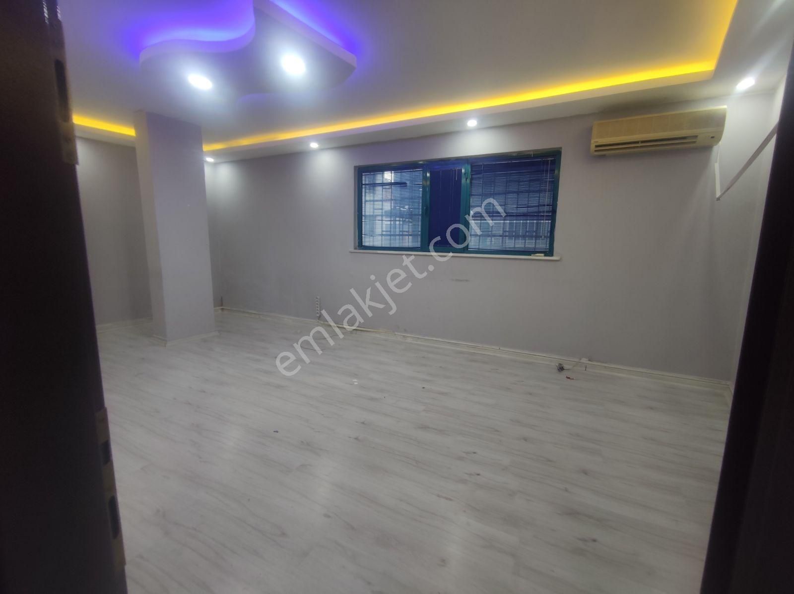 Sulyapıdan Güneşli Meydanda Kiralık Ofis - Görsel 4