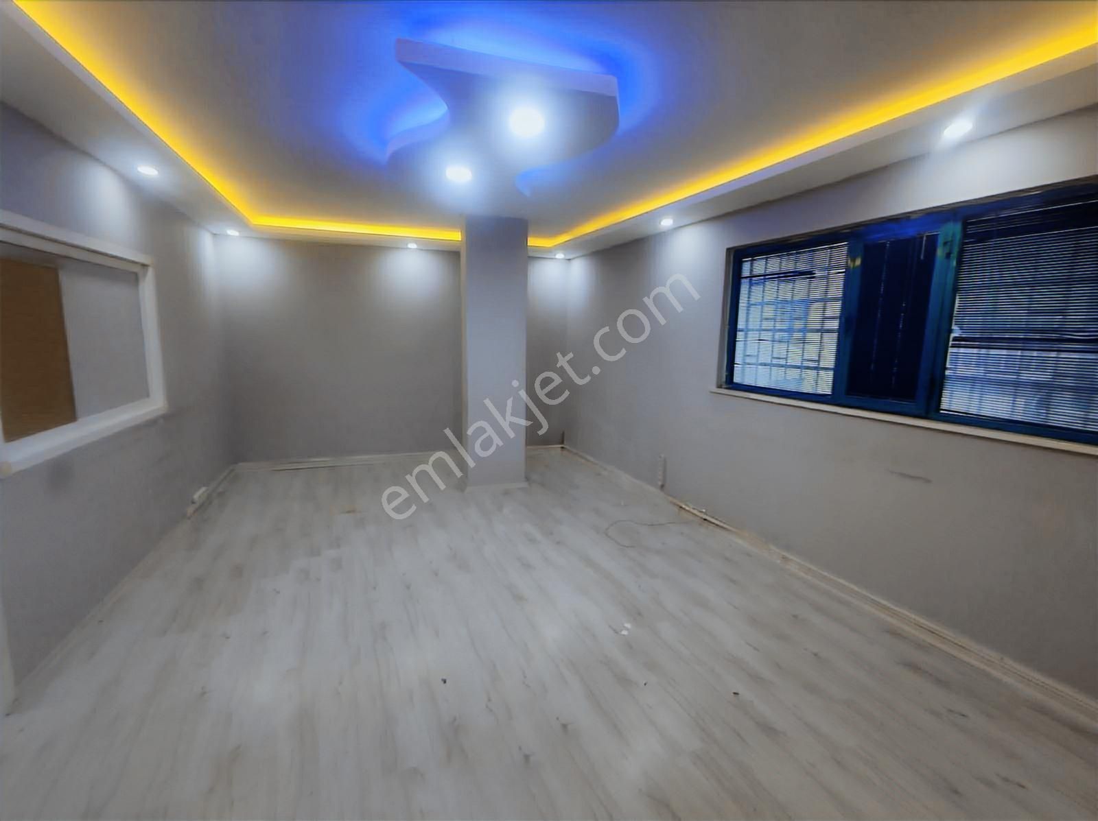 Sulyapıdan Güneşli Meydanda Kiralık Ofis - Görsel 13