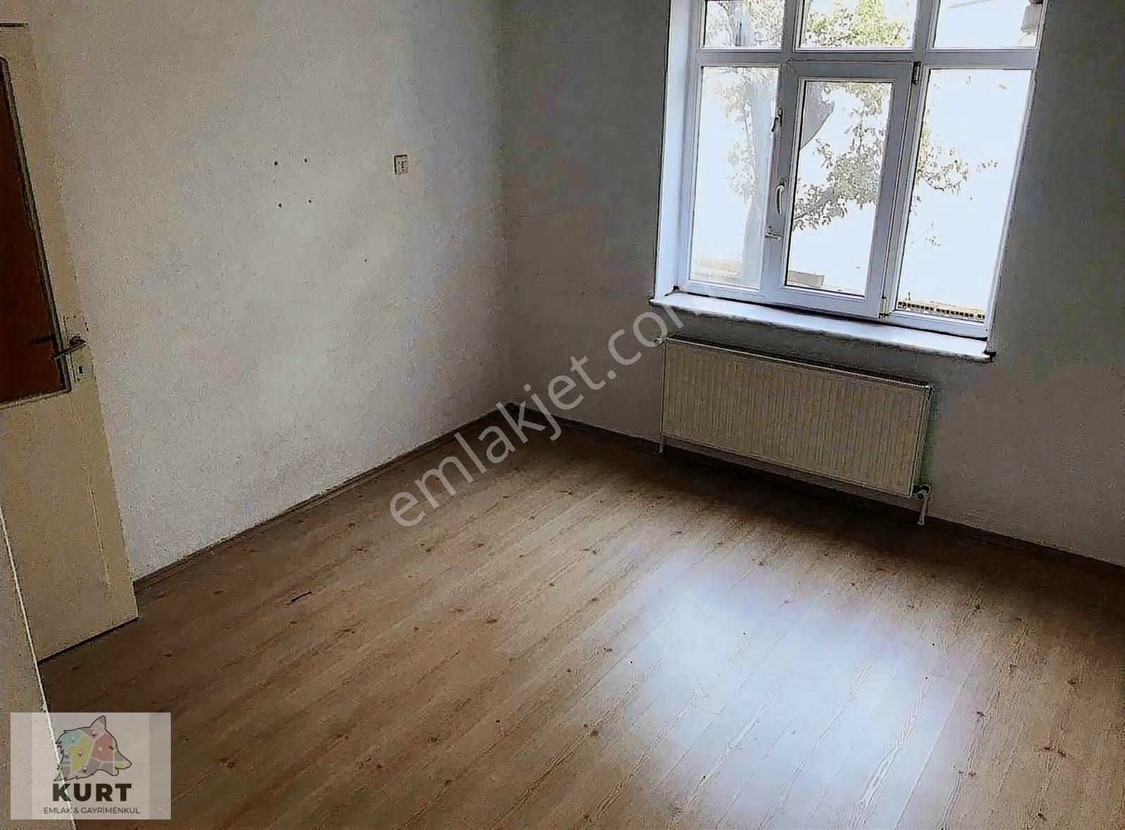 Kurt Gayrimenkul'den Kiralık 3+1 ( Hasan Ali Yücel Lisesi Yanı ) - Görsel 6