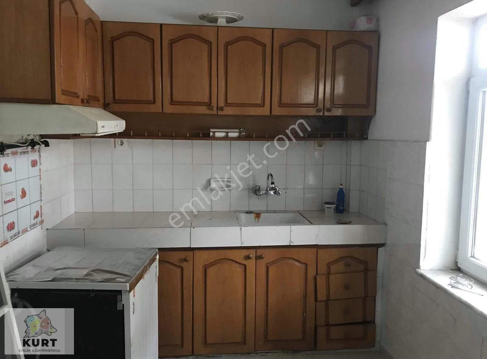 Kurt Gayrimenkul'den Kiralık 3+1 ( Hasan Ali Yücel Lisesi Yanı ) - Görsel 3