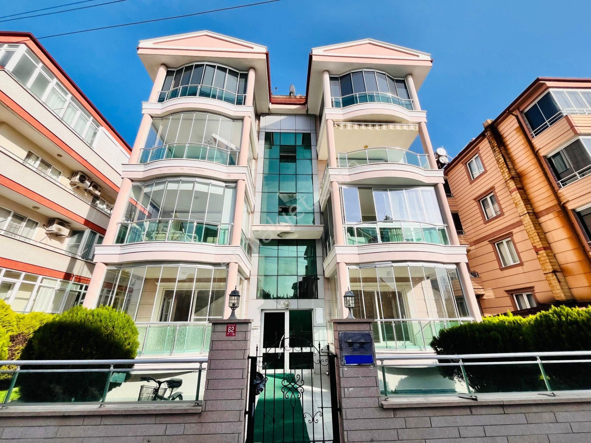 Parstan Sarıkızda Ayrı Mutfak Cam Balkonlu Doğalgazlı 3+1 Daire