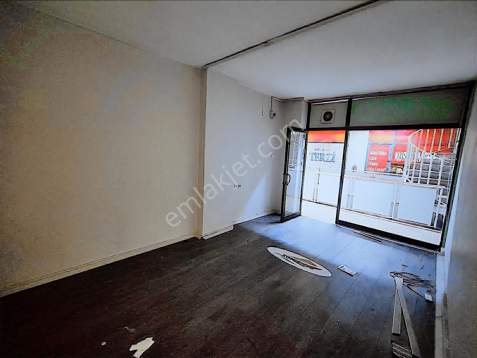 Sulyapıdan Güneşli Meydanda Zemin Katta Kiralık Dükkan Ofis - Görsel 8