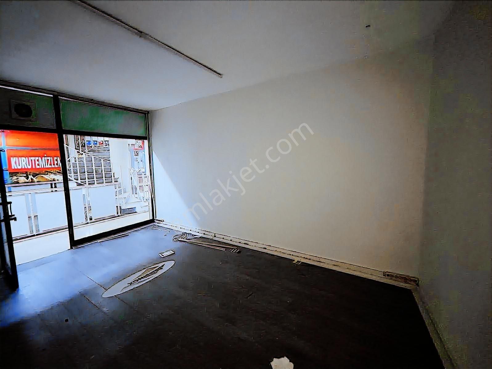 Sulyapıdan Güneşli Meydanda Zemin Katta Kiralık Dükkan Ofis - Görsel 6