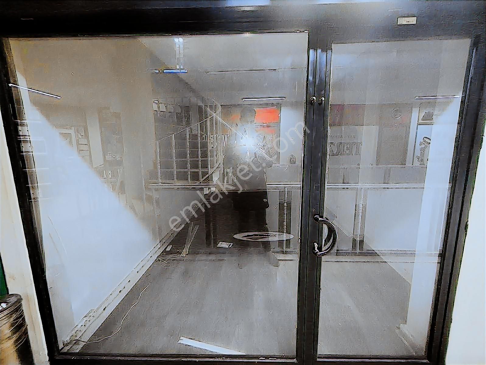 Sulyapıdan Güneşli Meydanda Zemin Katta Kiralık Dükkan Ofis - Görsel 17