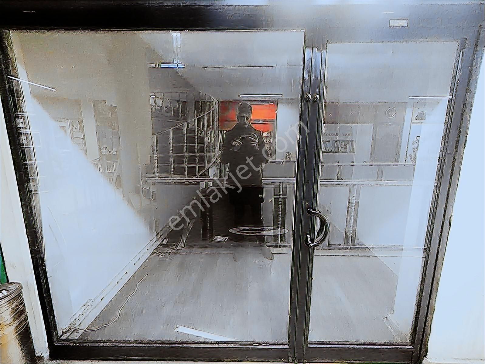 Sulyapıdan Güneşli Meydanda Zemin Katta Kiralık Dükkan Ofis - Görsel 11