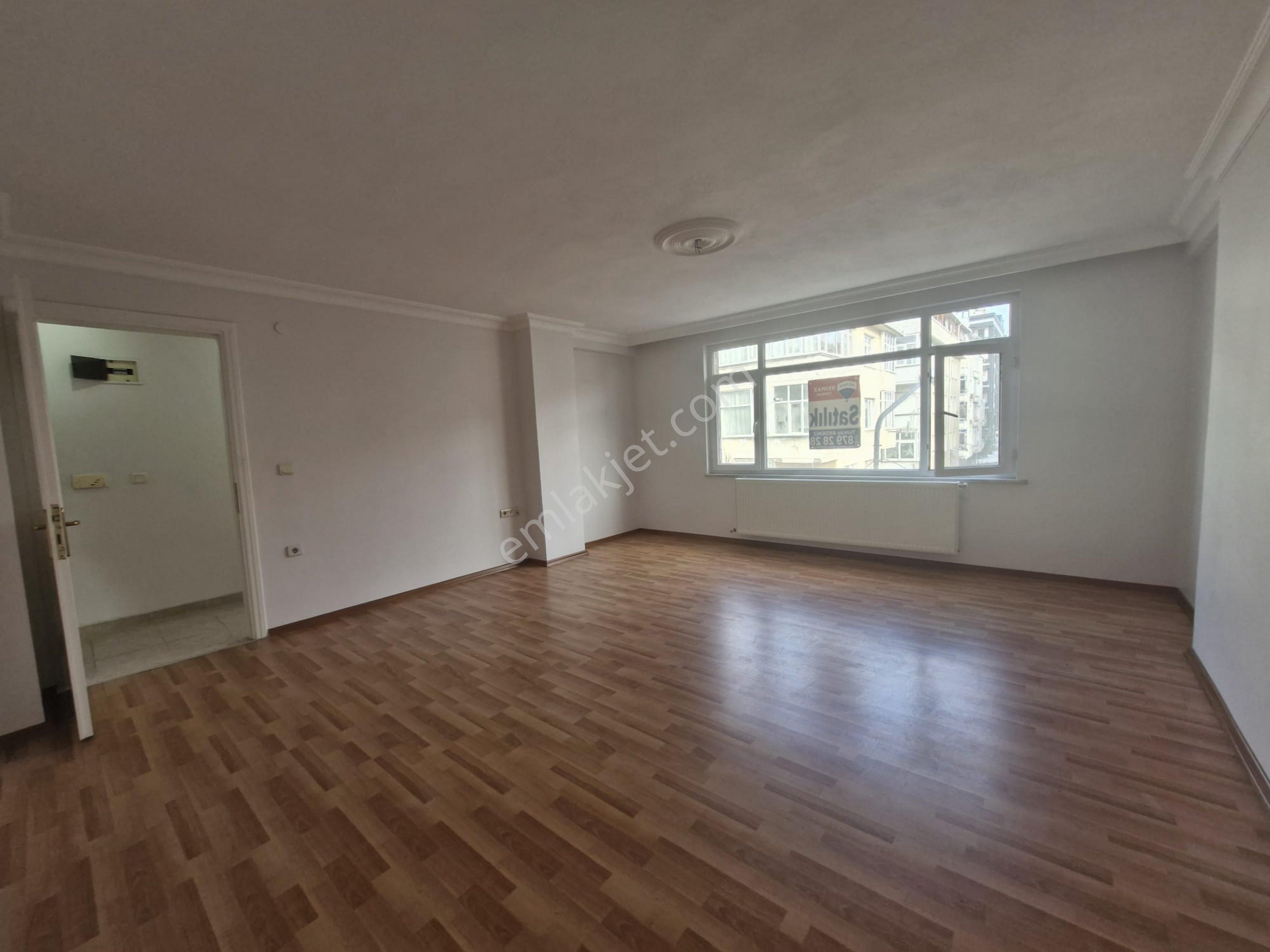 Merkez’de 3+1 Yeni Binada 130m2 Acil Satılık Krediye Uygun Daire