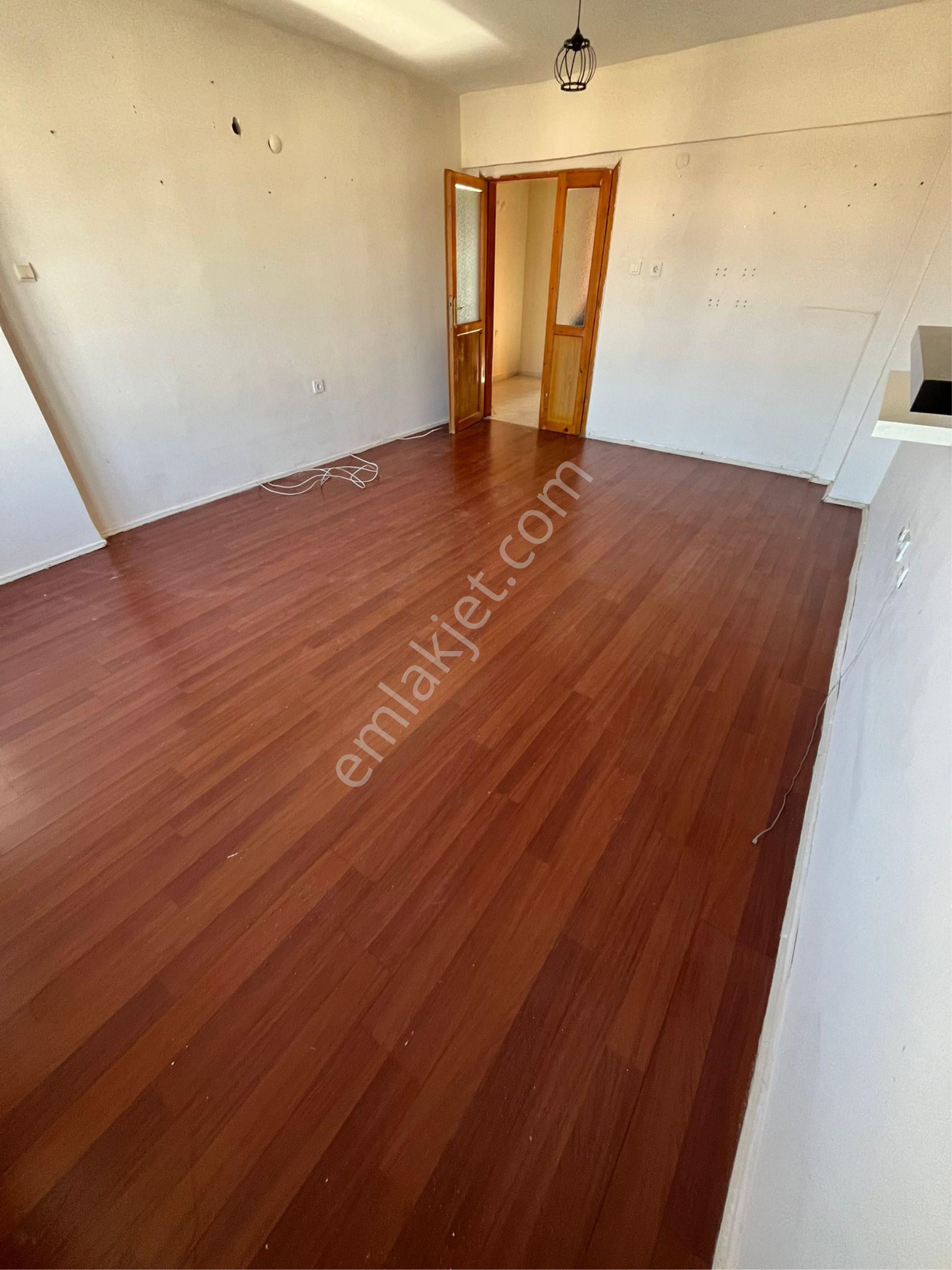 Kuşadası İkiçeşmelikte Kapalı Mutfak Deni Manzaralı 2 Artı 1 Daire - Görsel 13