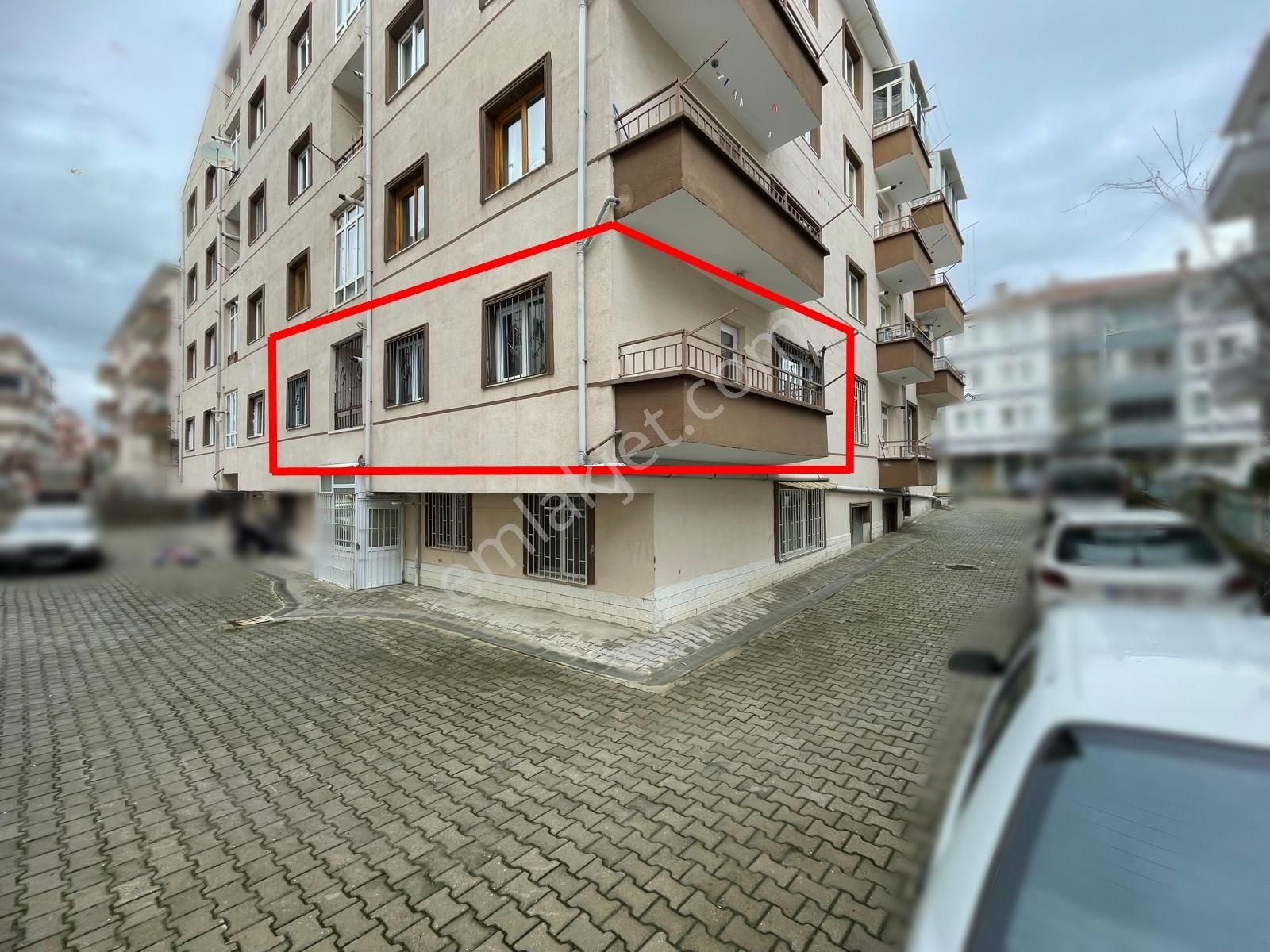 Sincan Akşemsettin Mah.'de Satılık 3+1 Ara Katta Uygun Fiyatlı Daire - Görsel 24