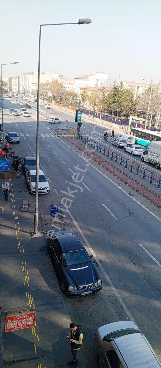 Mazaka Cıty'den Osman Kavuncu Blv Üzerinde Kiralık 2+1 Ofis - Görsel 2
