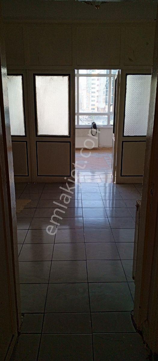Mazaka Cıty'den Osman Kavuncu Blv Üzerinde Kiralık 2+1 Ofis - Görsel 8