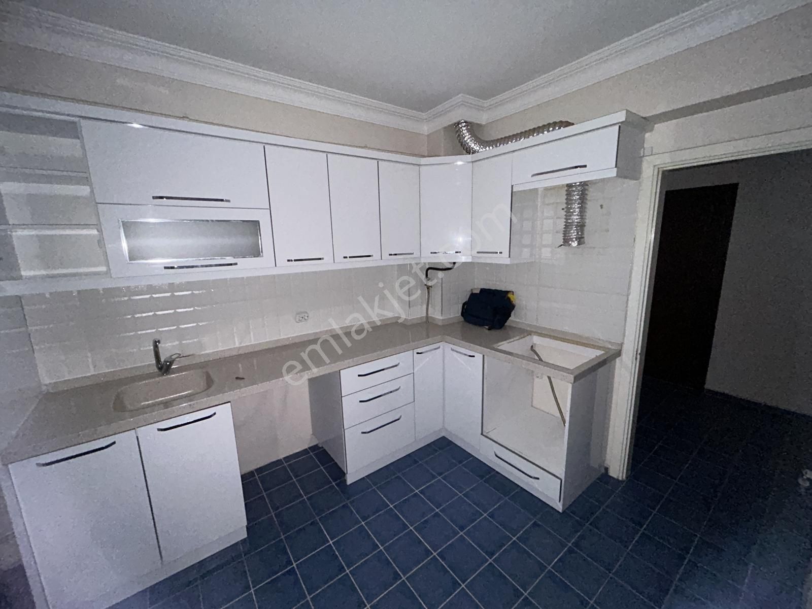 Hega İnvest Paşaalanı Müftülük Yanı Arakat 3+1 Geniş Daire - Görsel 4