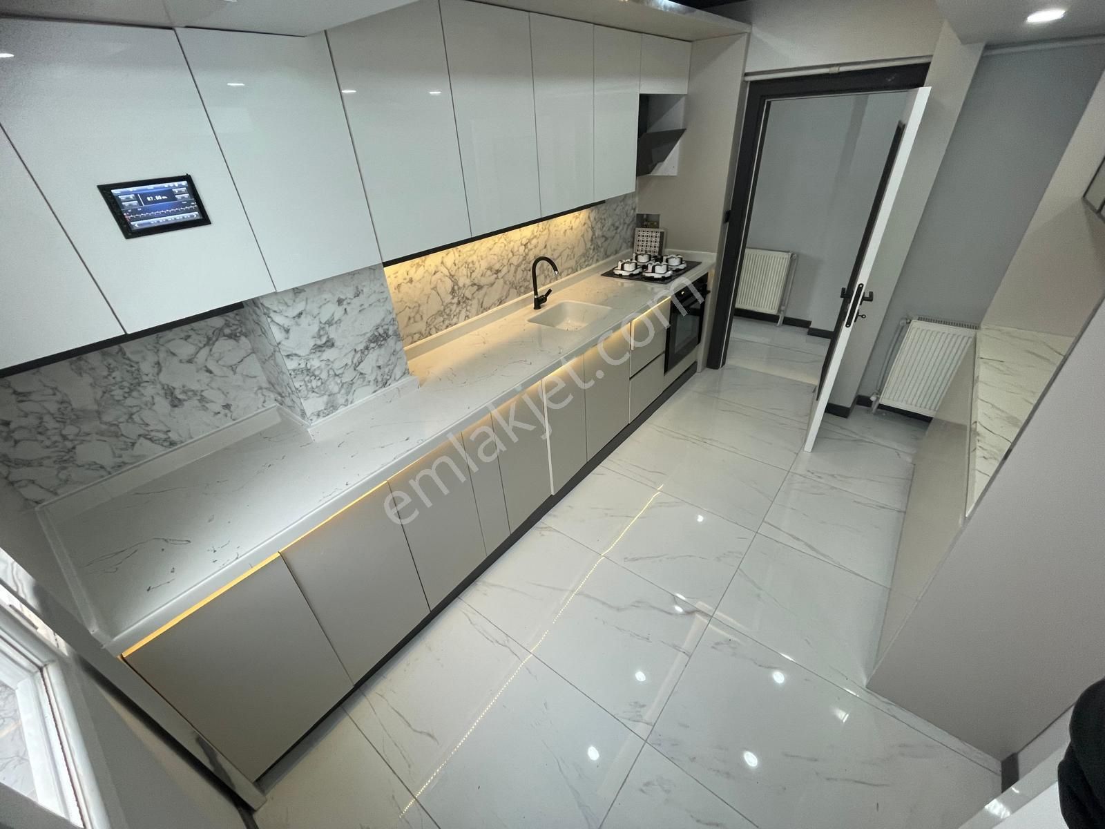 Sincan Akşemsettin Mah.'de Satılık 3+1 Ön Cephe Bağımsız Daire