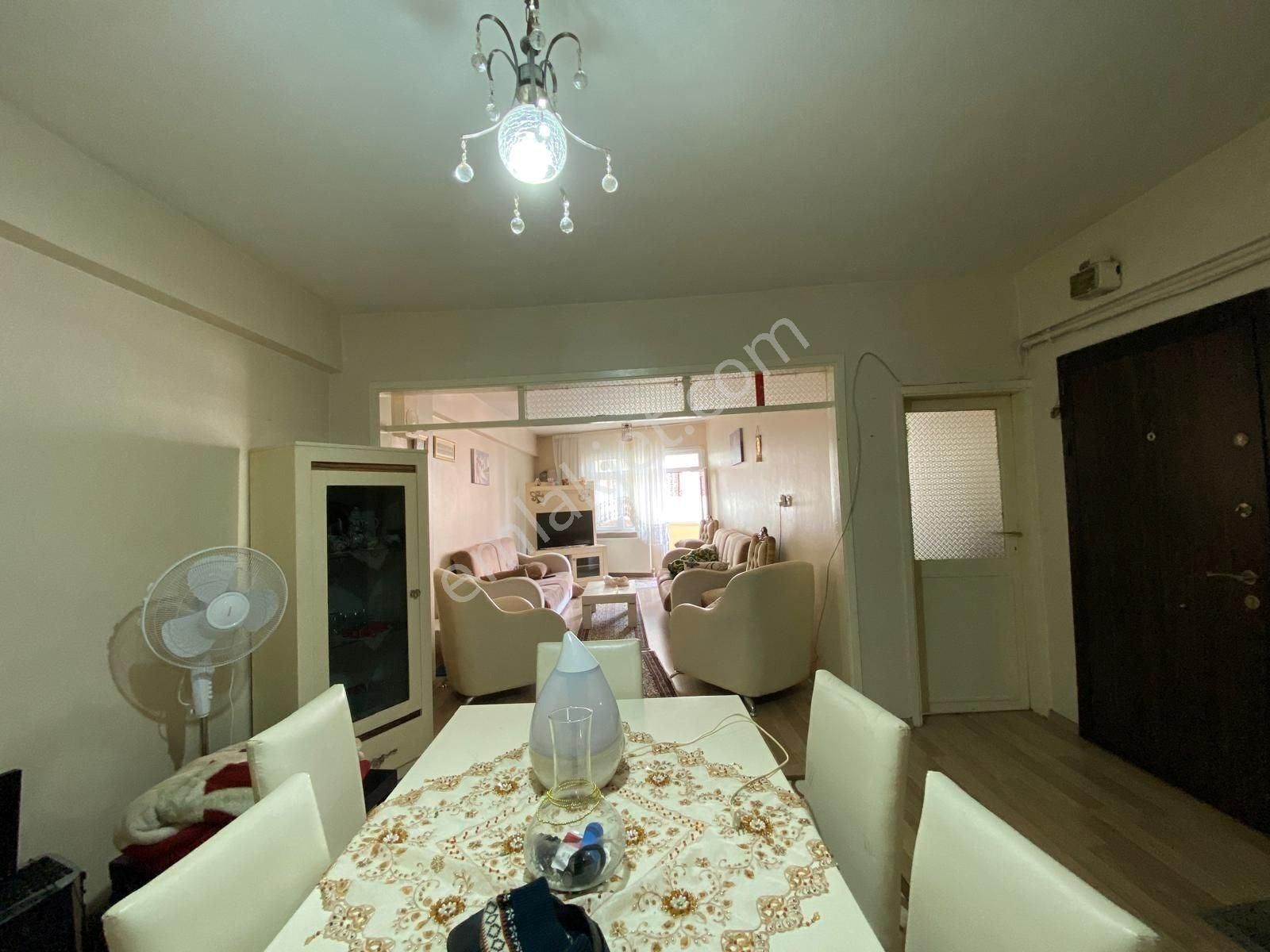 Bağcılar Çınar Mah. Cadde Üzeri Satılık 2+1 Daire - Görsel 31