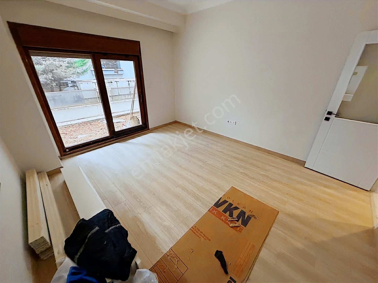 █ Konfor █ İdealtepe Metro'da, Sıfır, Bahçeli Ayrı Mutfak 1+1 - Görsel 10