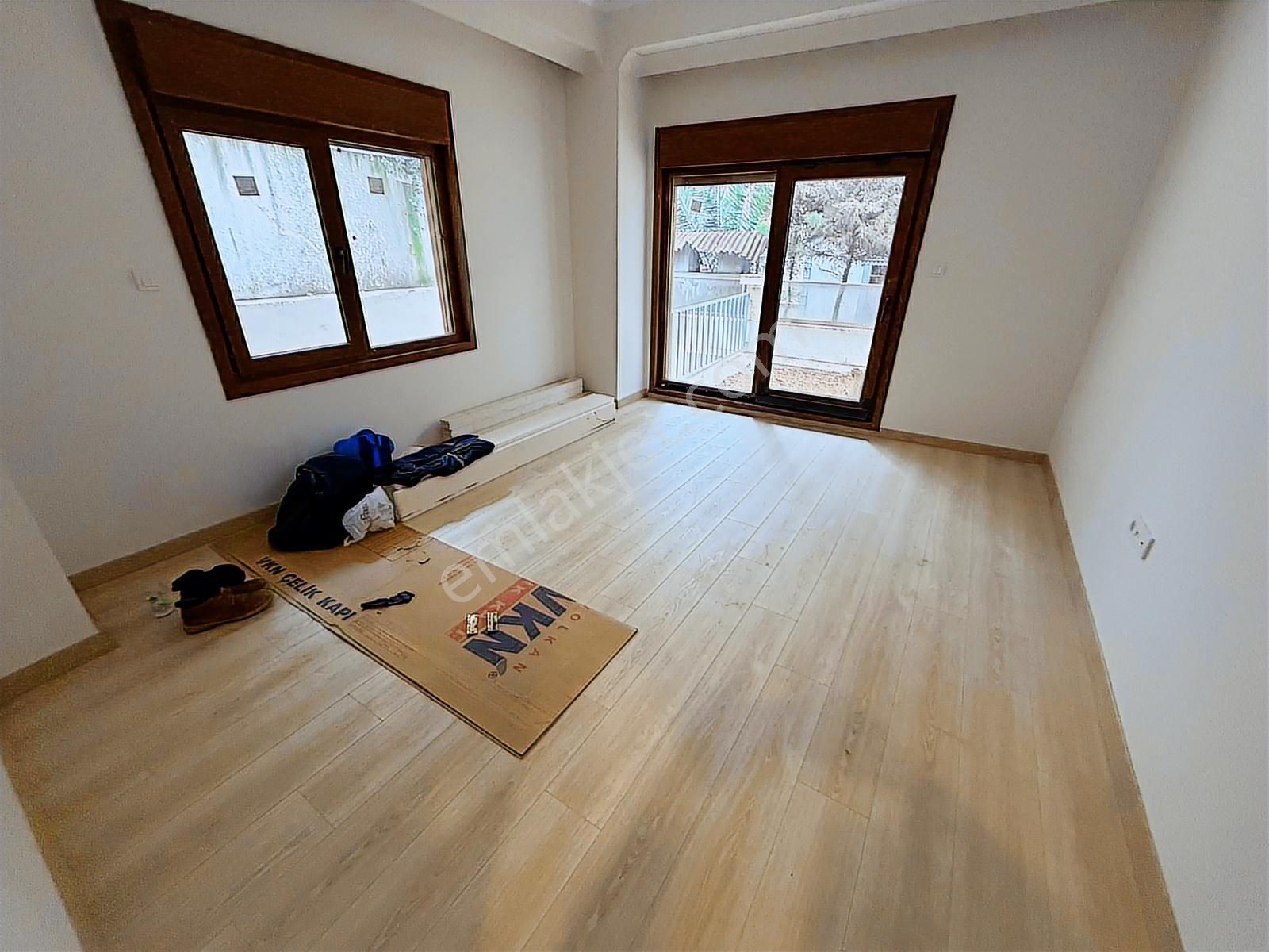 █ Konfor █ İdealtepe Metro'da, Sıfır, Bahçeli Ayrı Mutfak 1+1 - Görsel 2