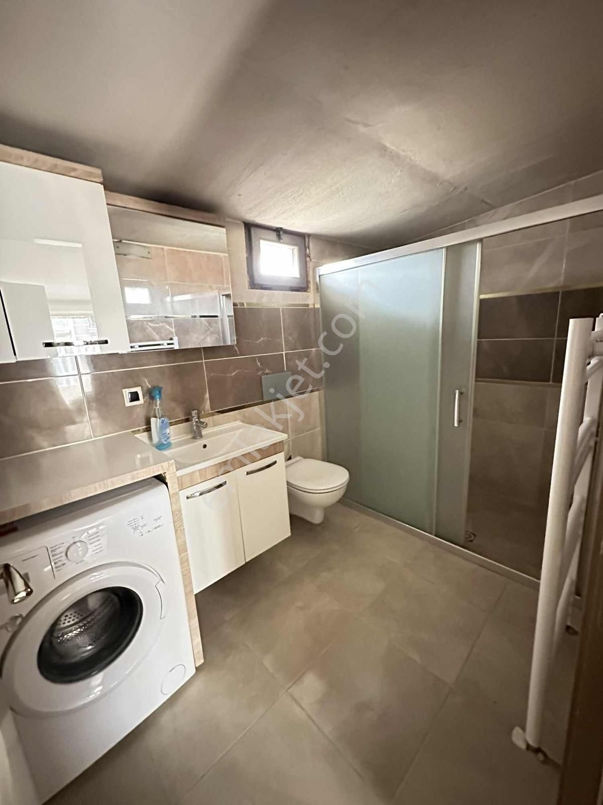 Ulus Işıklarında Kiralık 1+1 Apart - Görsel 3