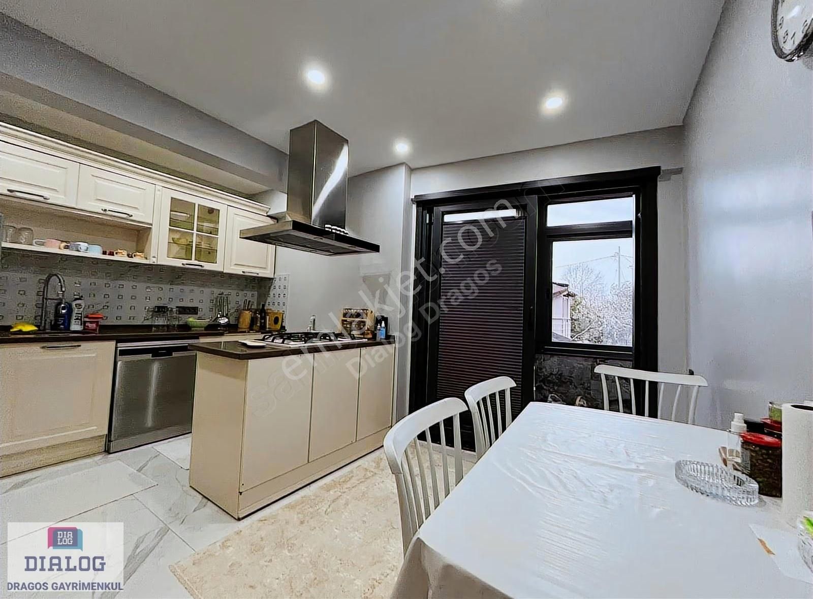 Beykoz Yeni Mahalle Mahallesin'de Satılık Ultra Lüks 3+1 Daire - Görsel 2