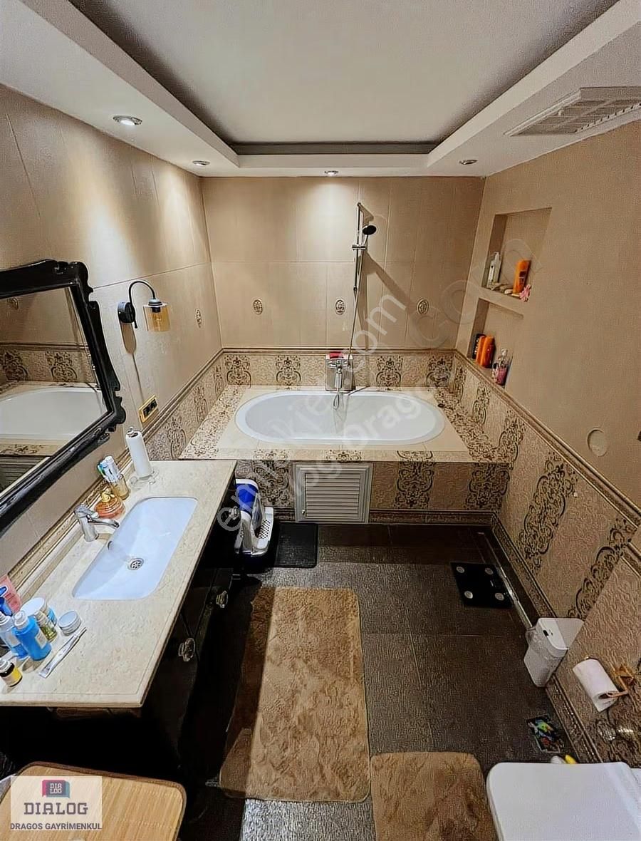 Beykoz Yeni Mahalle Mahallesin'de Satılık Ultra Lüks 3+1 Daire