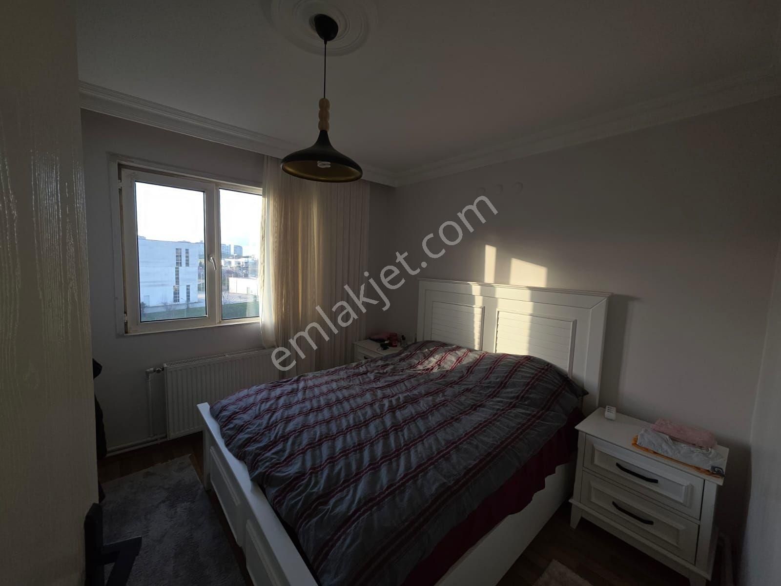 Yenikent Göl Sitesi' Nde Satılık (1+1) Sıfır Eşyalı Daire - Görsel 20