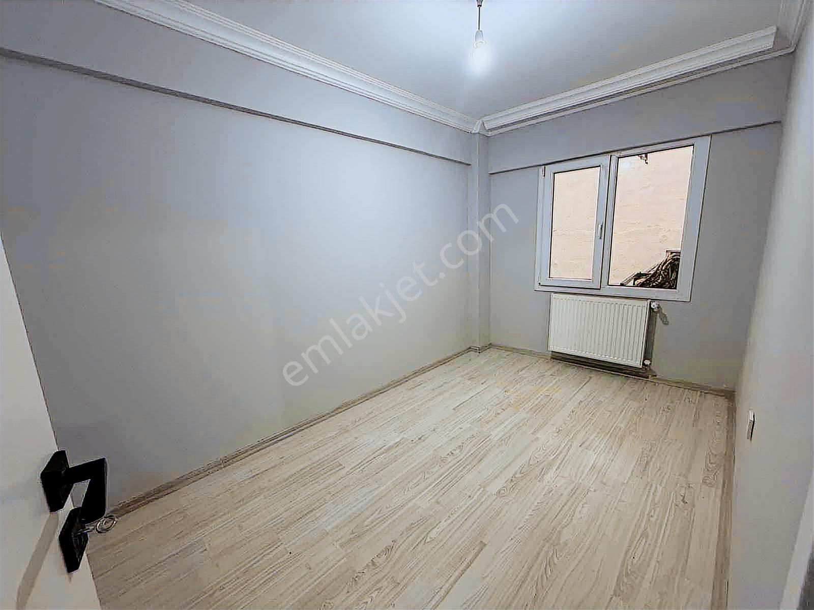 Güneşli Mahallesi İzmir Park Avm Nin Arkası 2+1 Çift Cepheli - Görsel 13