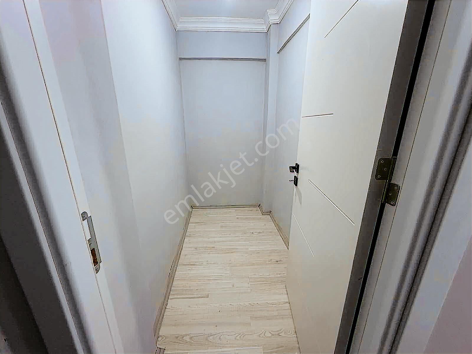 Güneşli Mahallesi İzmir Park Avm Nin Arkası 2+1 Çift Cepheli - Görsel 17