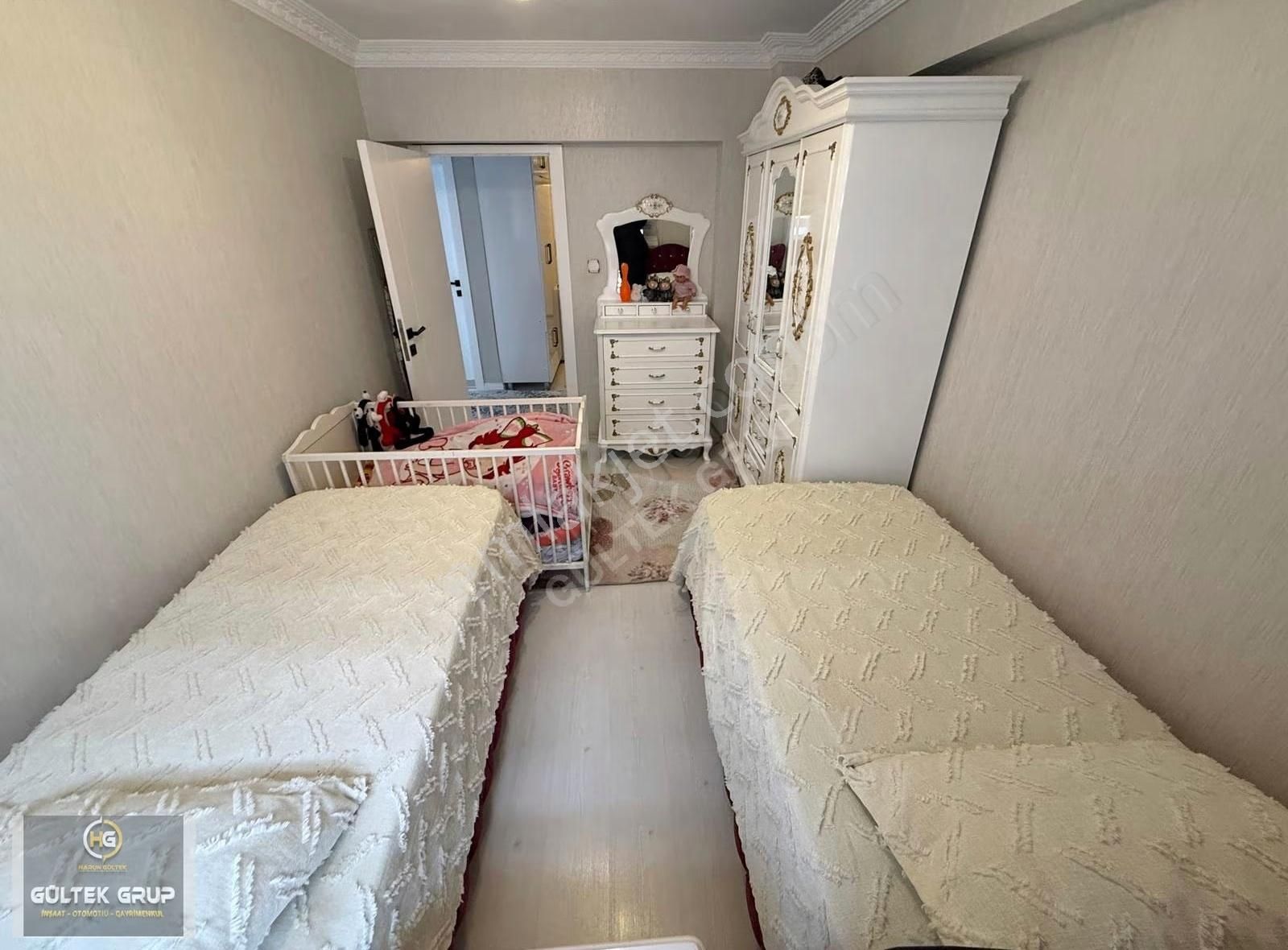 Atapark'ta Okul Ve Cadde Yakını Full Yapılı Ara Kat - Görsel 2