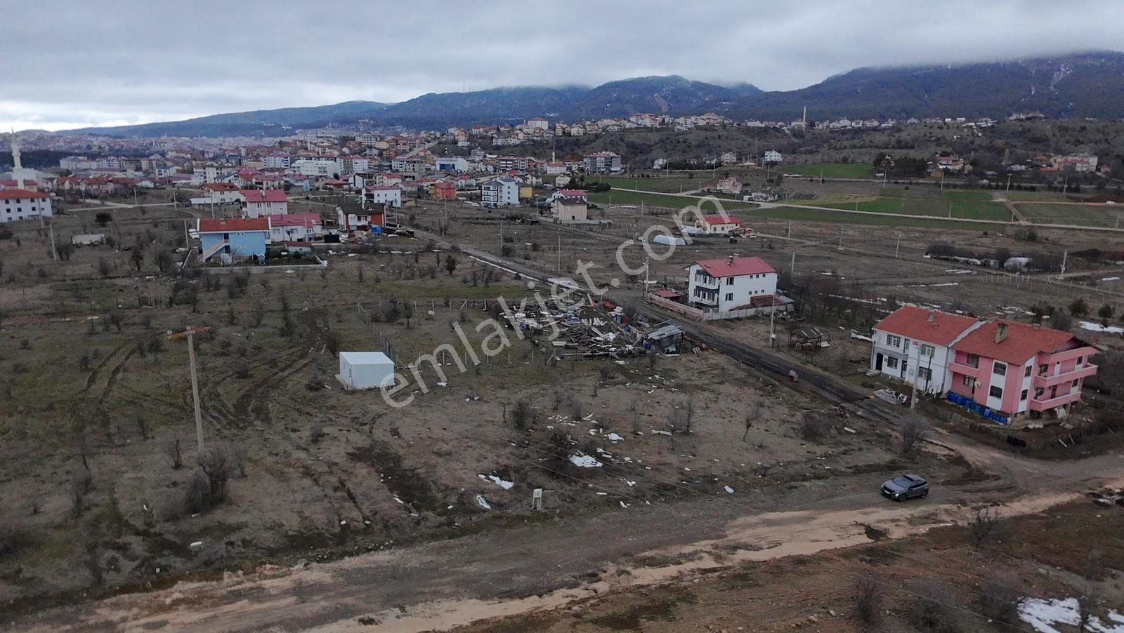 Gerede Demirciler (bahçelievler) Mahallesinde 941m² Satılık Arsa - Görsel 13