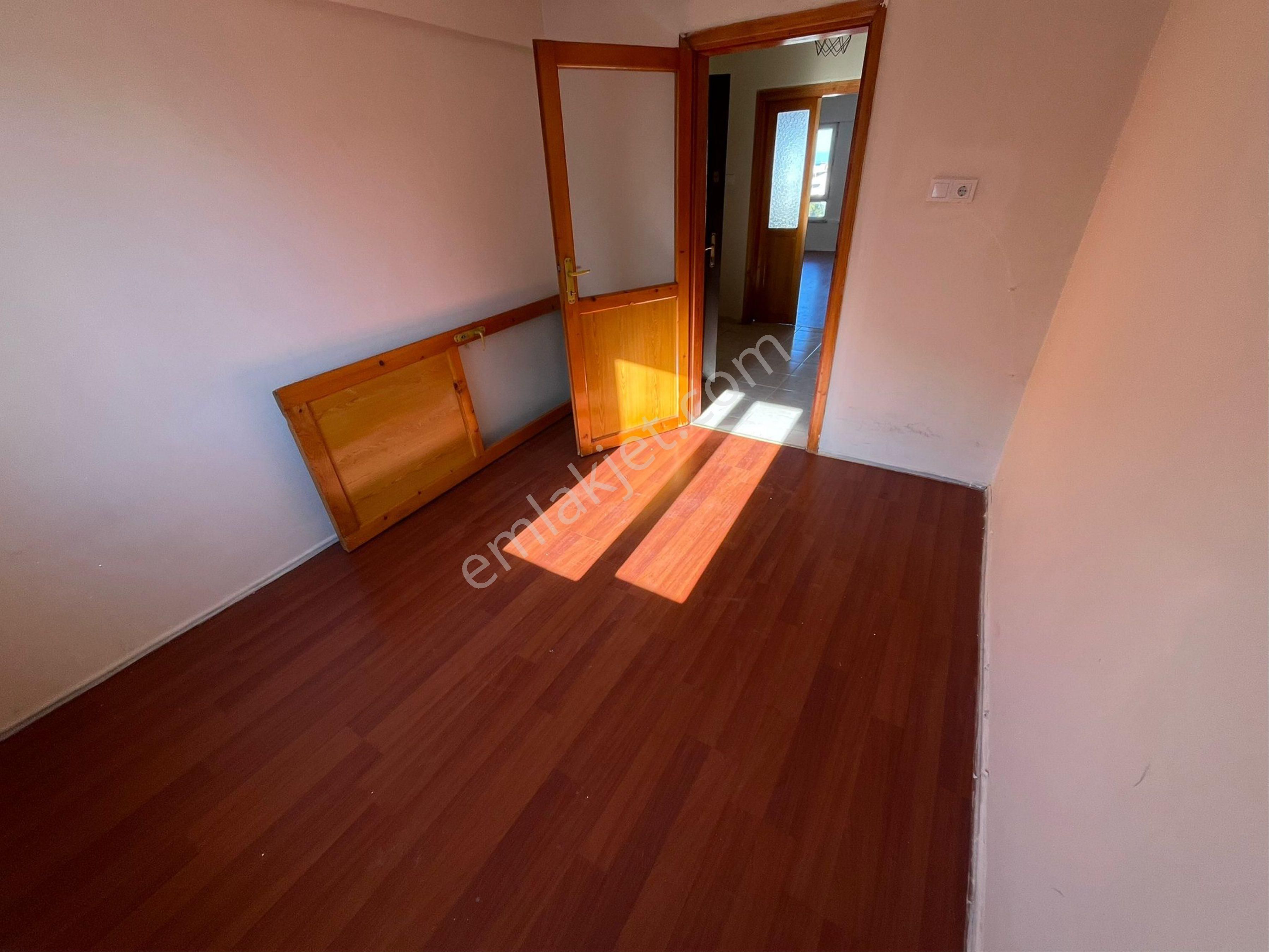 Kuşadası İkiçeşmelikte Deniz Manzaralı Kapalı Mutfak 2 Artı 1 Daire - Görsel 29