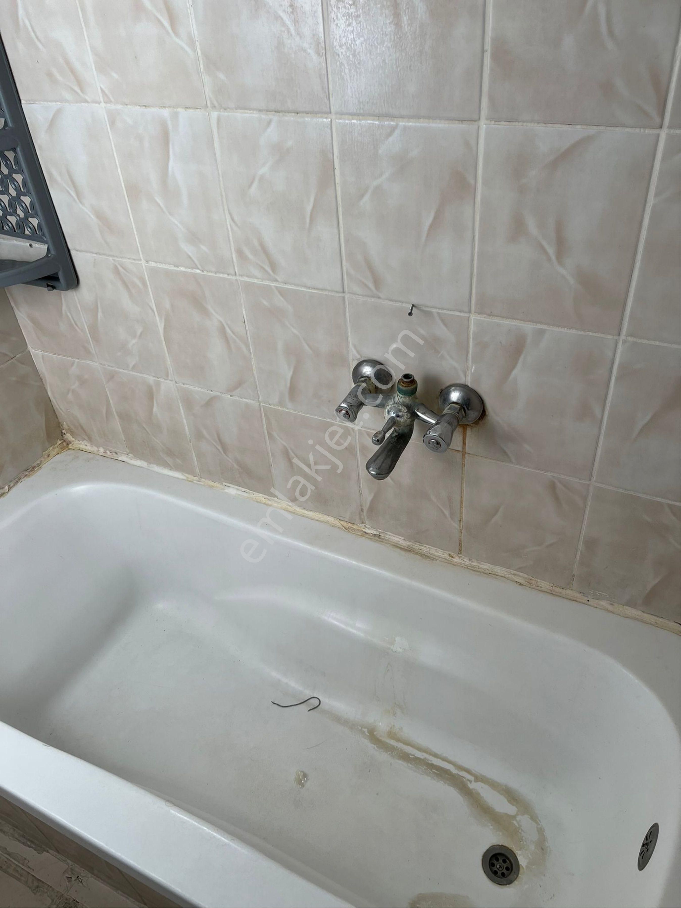 Kuşadası İkiçeşmelikte Deniz Manzaralı Kapalı Mutfak 2 Artı 1 Daire - Görsel 18