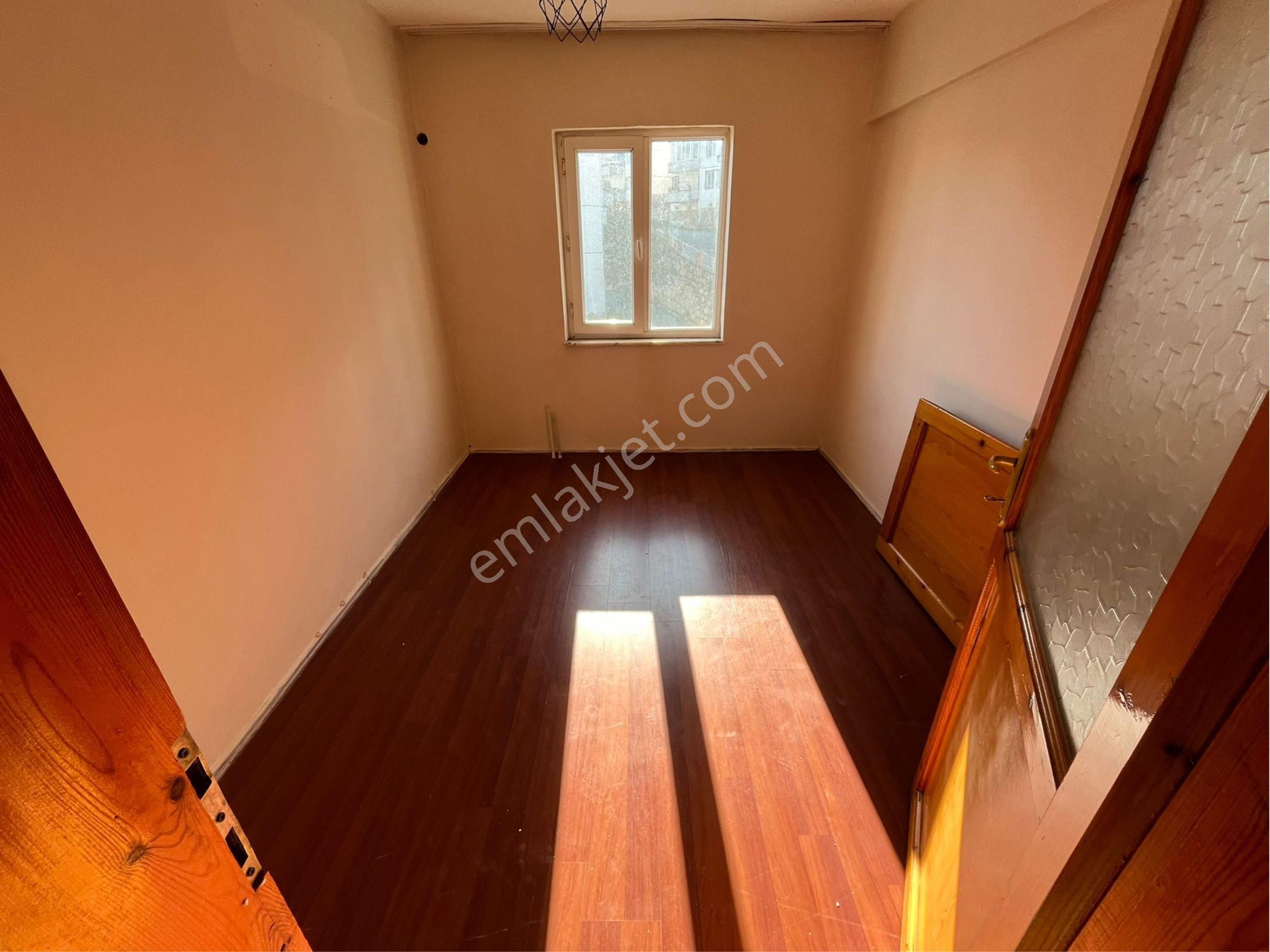 Kuşadası İkiçeşmelikte Deniz Manzaralı Kapalı Mutfak 2 Artı 1 Daire - Görsel 10