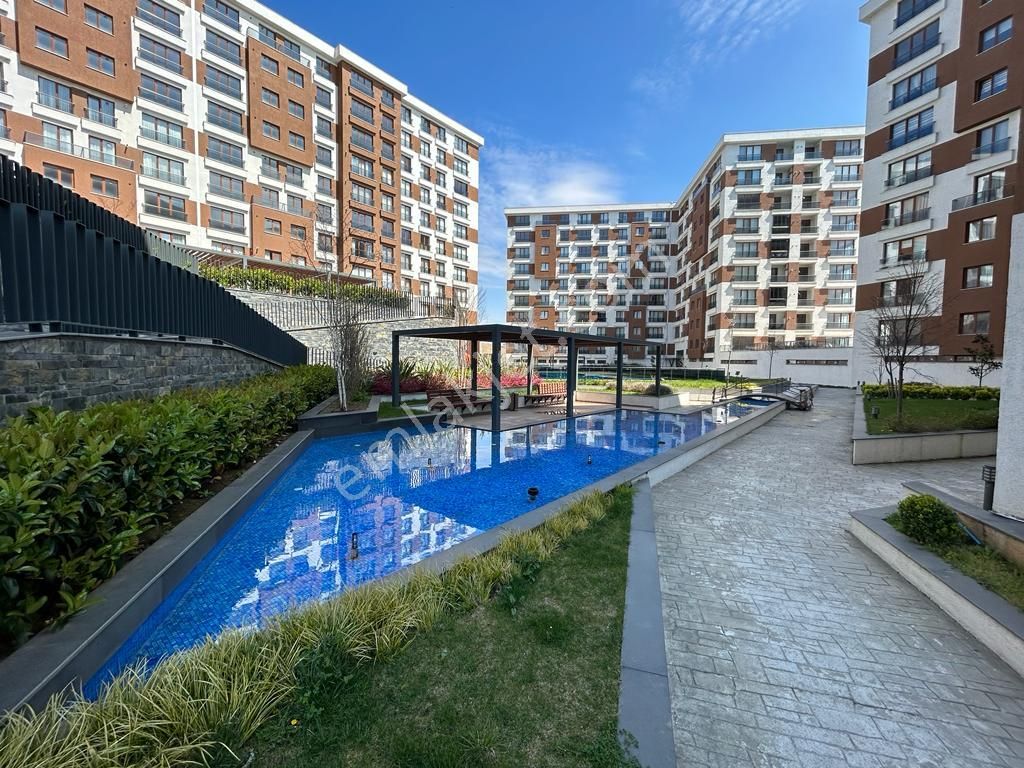 Pendik Edonia Garden 1+1 Site İçine Bakan Havuz Cepheli Daire ! - Görsel 16