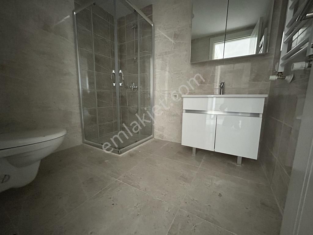 Pendik Edonia Garden 1+1 Site İçine Bakan Havuz Cepheli Daire ! - Görsel 13