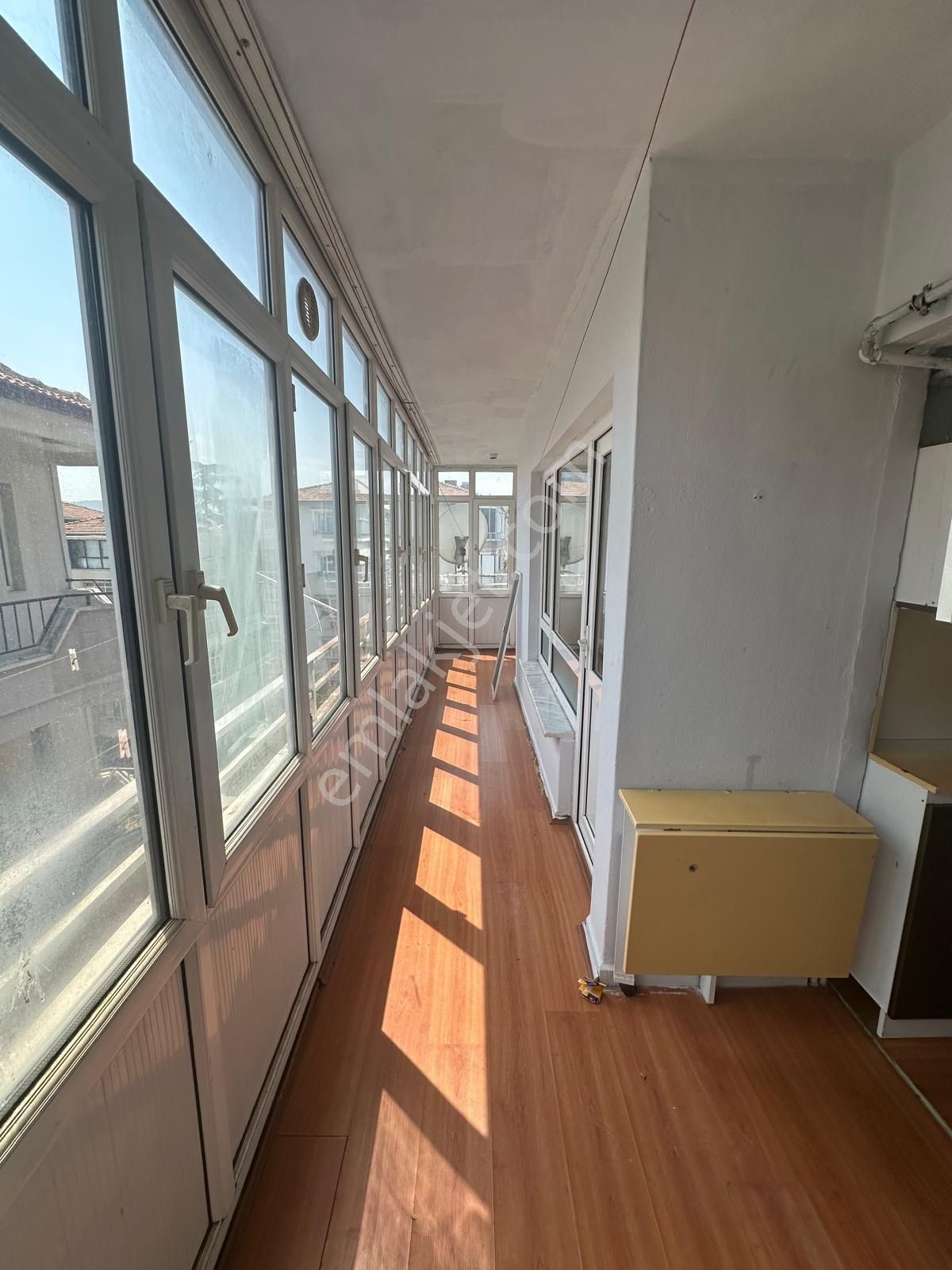 Ata Emlak'tan Fatih Caddesinde 3+1 Kiralık Boş Daire - Görsel 7