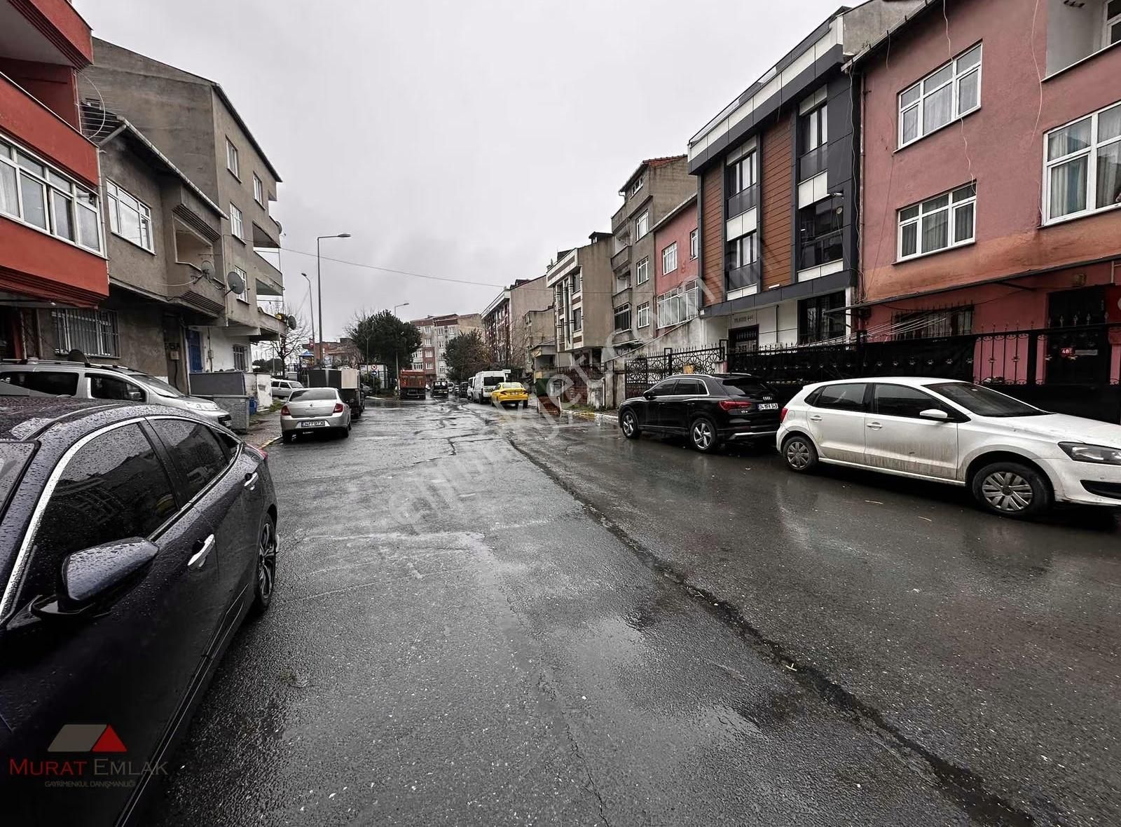 Murat Emlak'tan 1+1 Çırçırda Yüksek Giriş Cadde Üstü Temiz Daire