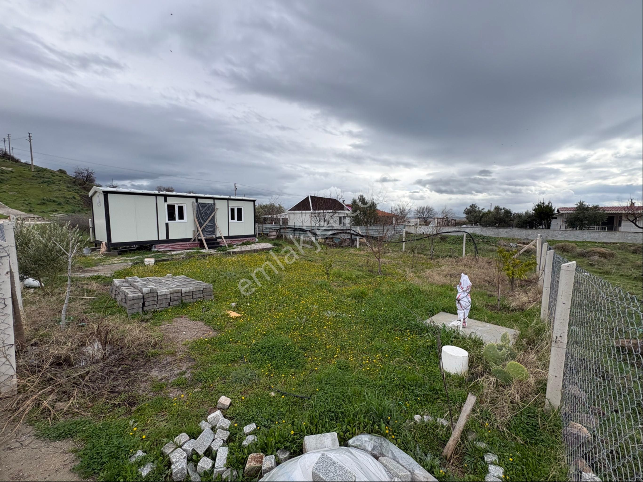 Denize 50 Metre | Kuyulu & Akıllı Sulamalı | Konteynerli Yatırımlık Arsa - Görsel 11