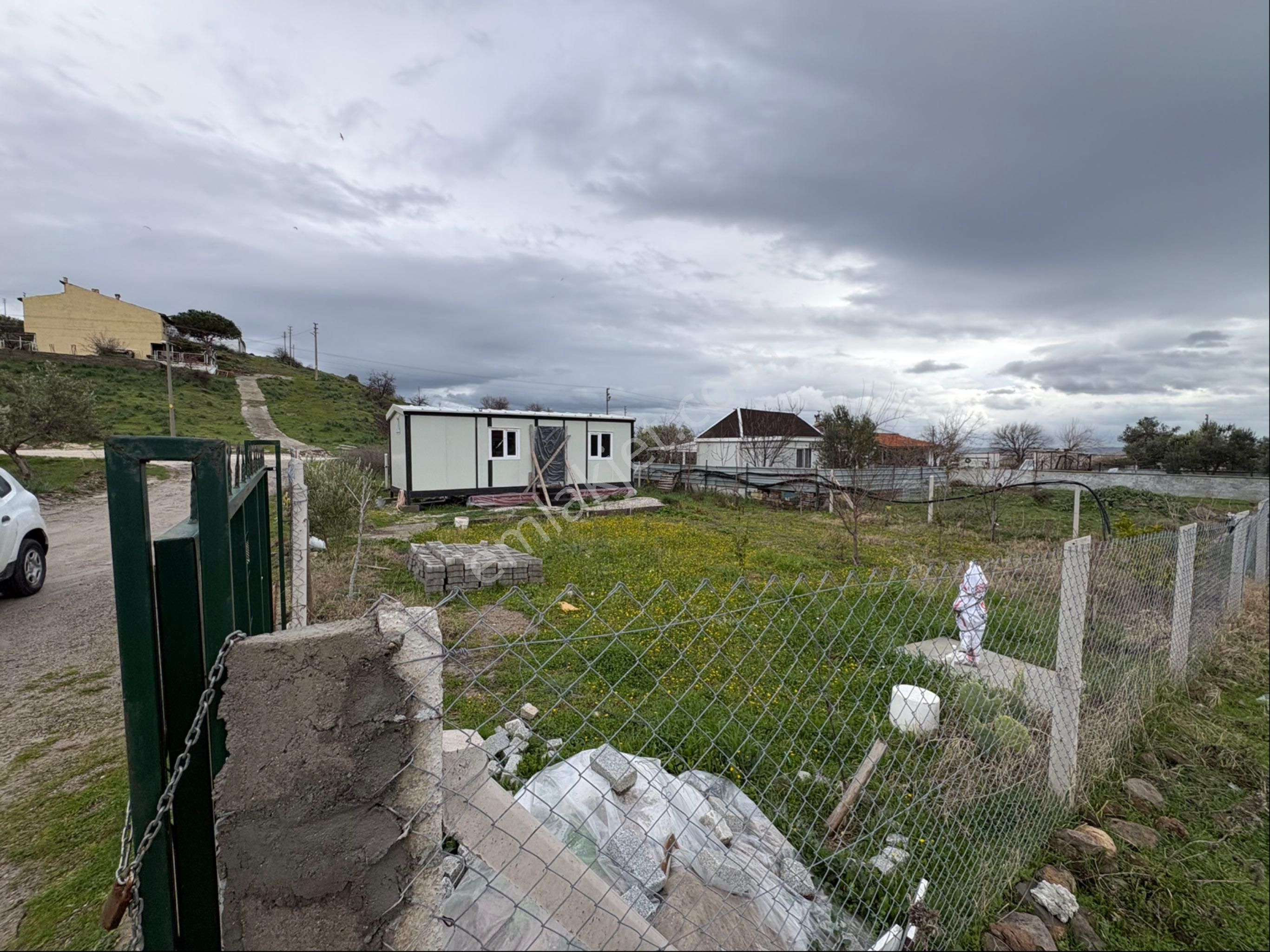 Denize 50 Metre | Kuyulu & Akıllı Sulamalı | Konteynerli Yatırımlık Arsa - Görsel 13