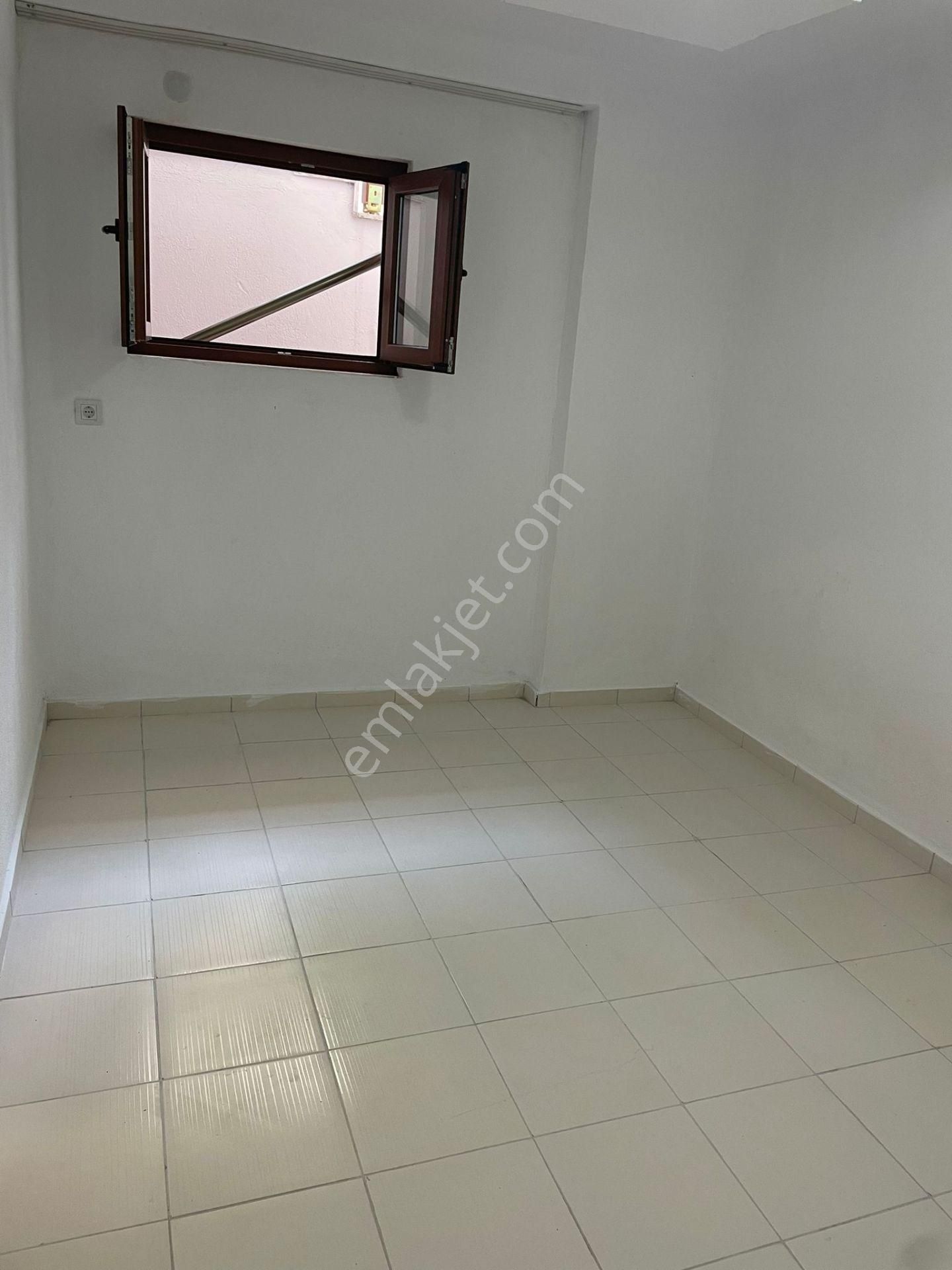 Düğerek’te Kiralık 1+1 Yarı Bodrum Daire – Tüm Faturalar Dahil - Görsel 15