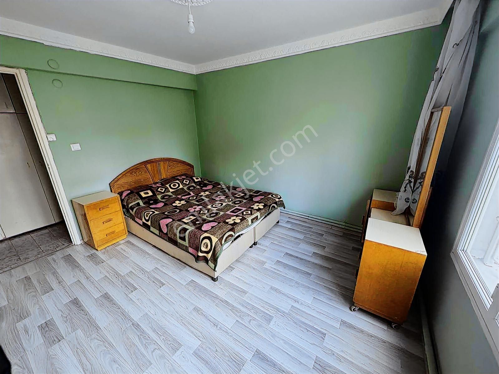 Alsancak Kıbrıs Şehitlerinde 3+1 Daire - Görsel 13