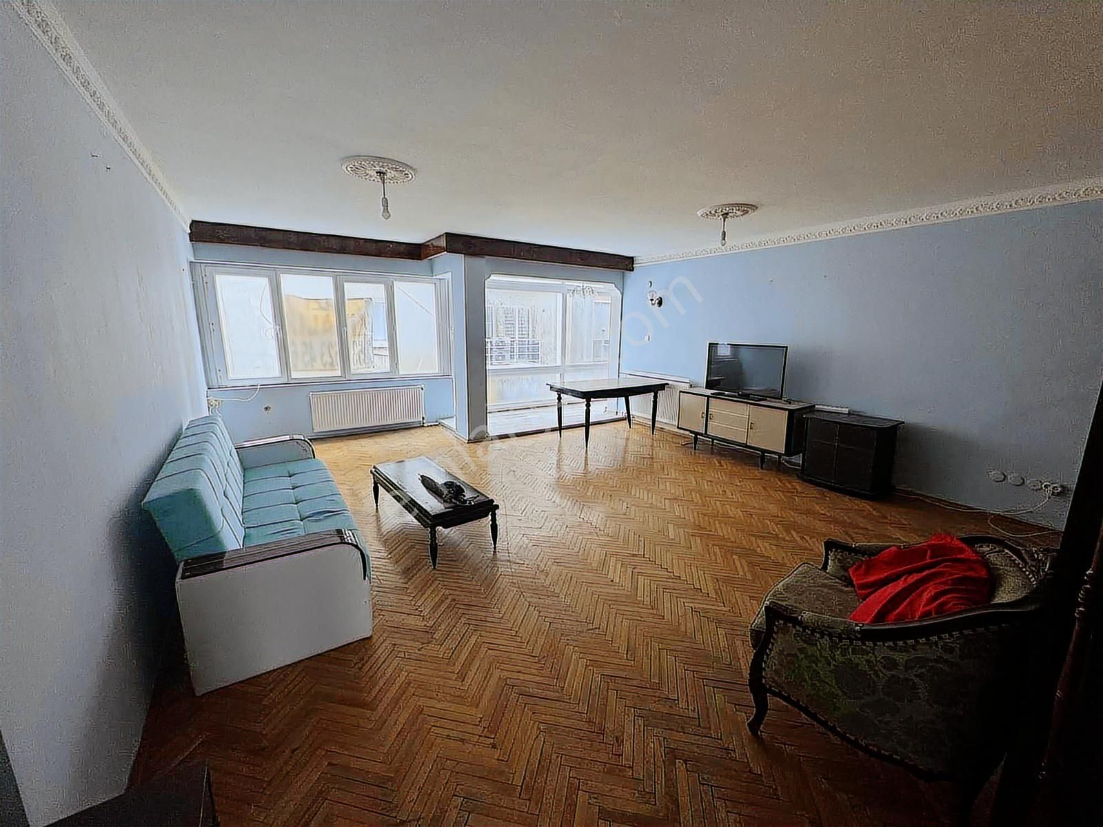 Alsancak Kıbrıs Şehitlerinde 3+1 Daire - Görsel 6