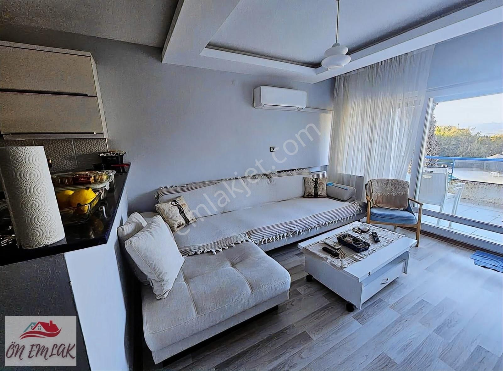 Örende Havuzlu Sitede Doğalgazlı Eşyalı 1+1 Daimi Kiralık Daire!