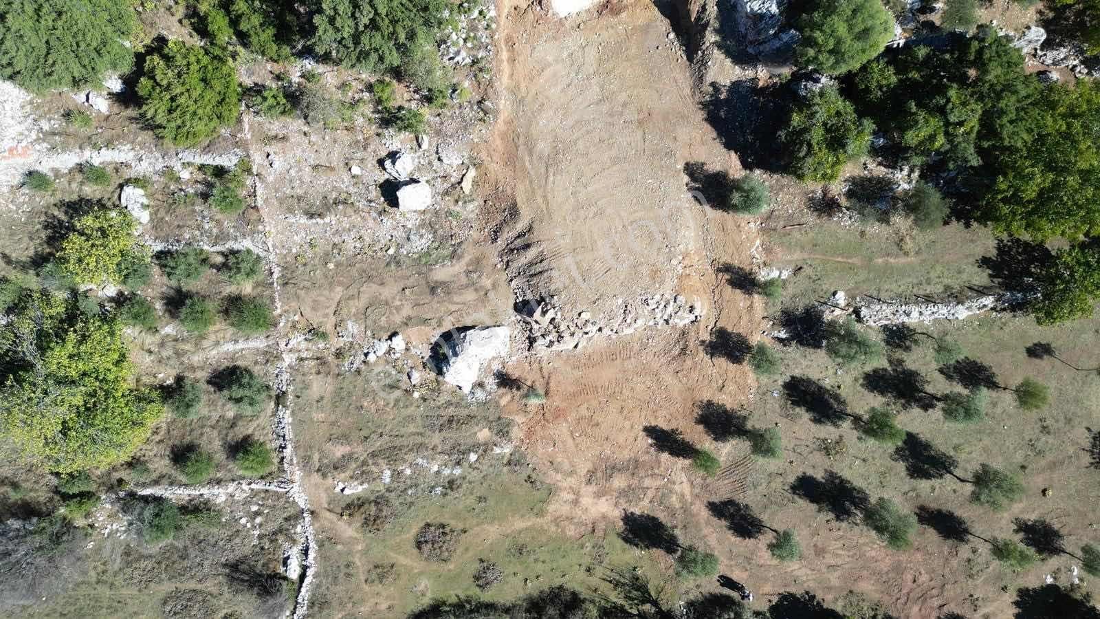 Marvera 'dan Osmaniye Köy İçinde İmarlı Arsa - Görsel 4