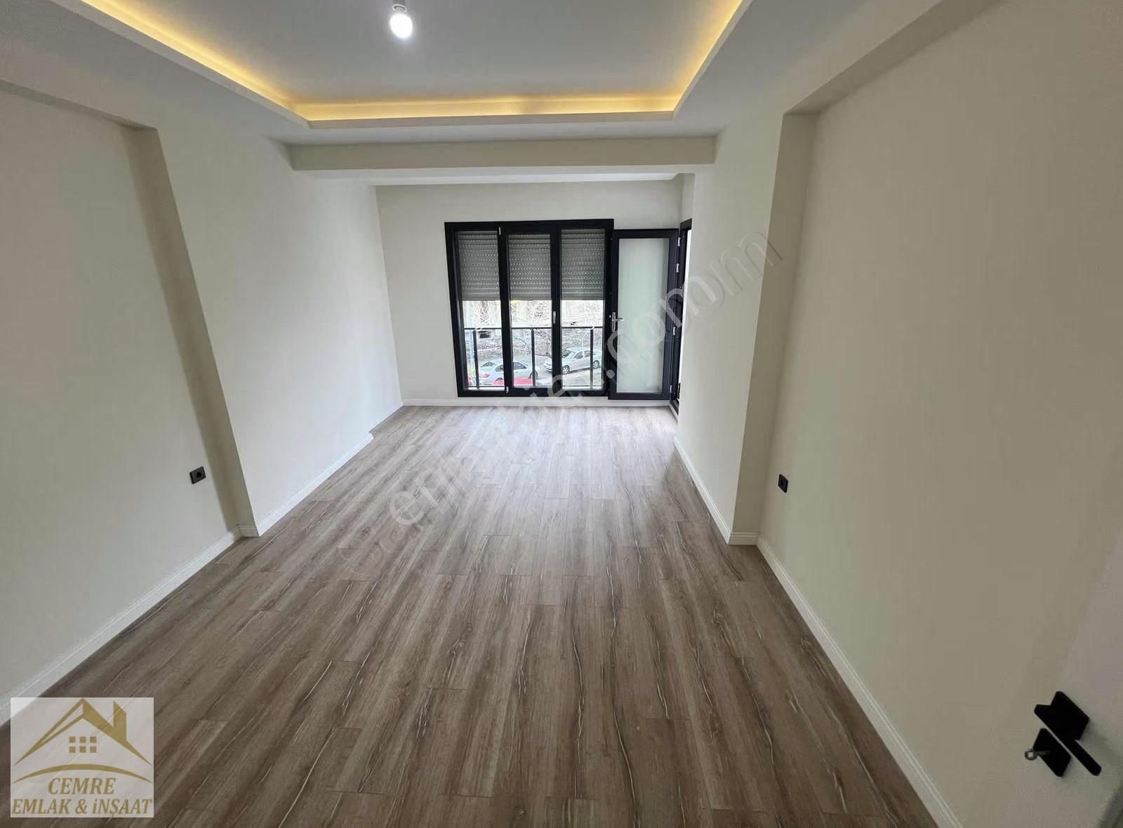 Cemre Emlaktan Denize Yürüme Mesafesinde Sıfır Daireler - Görsel 29