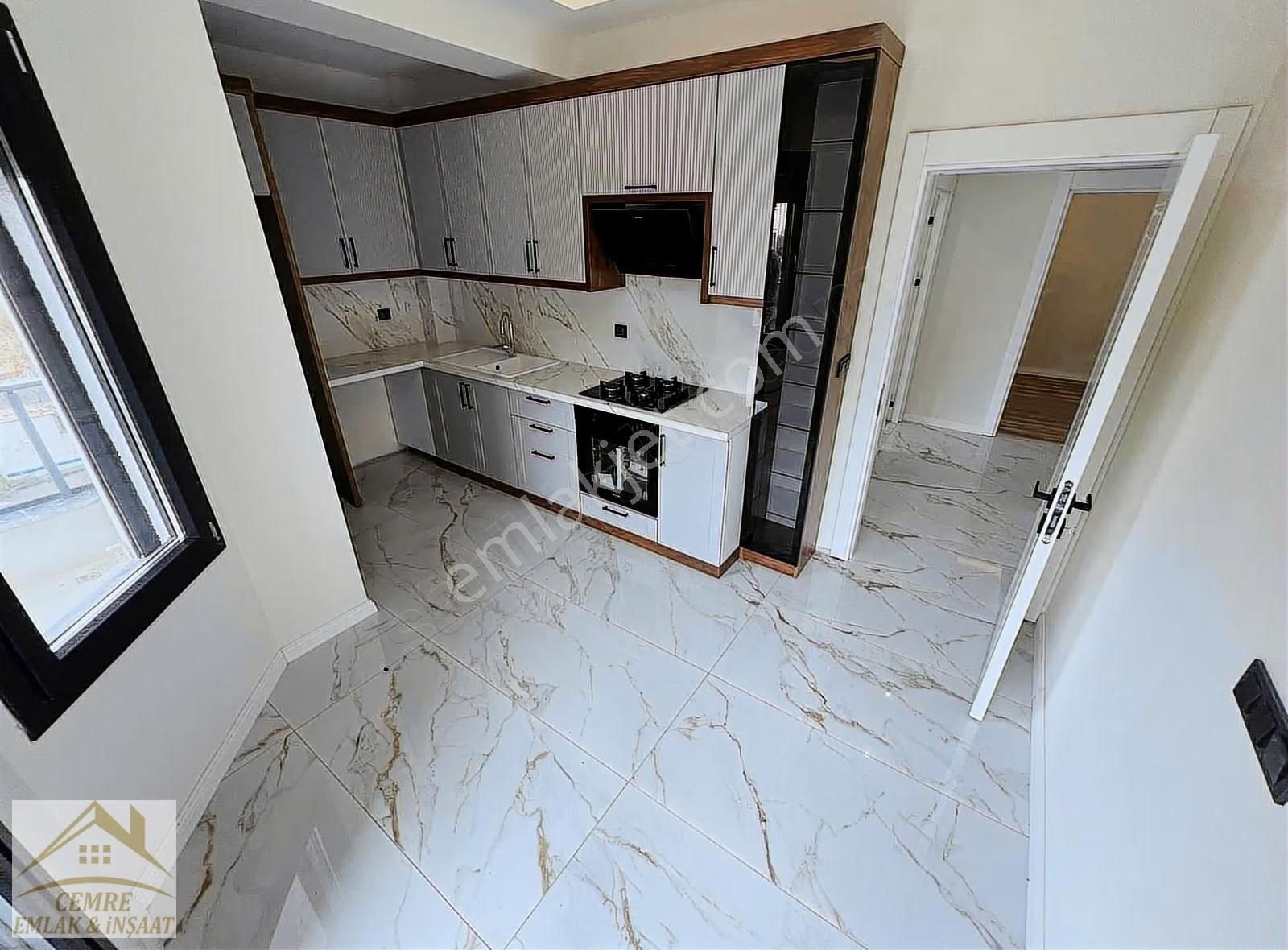 Cemre Emlaktan Denize Yürüme Mesafesinde Sıfır Daireler - Görsel 31
