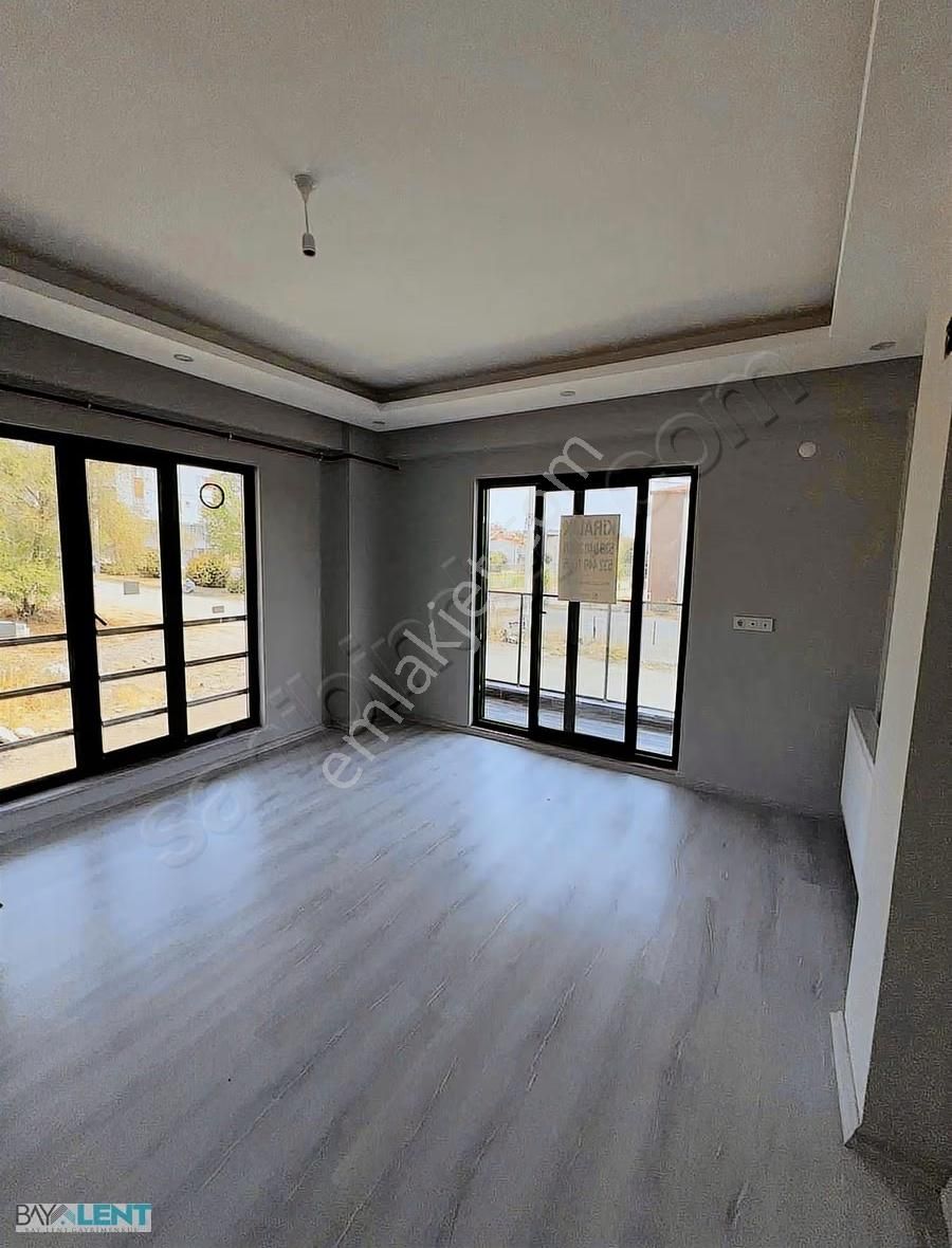 Gop Mah.sinde Kiralık 2+0 Sıfır Daire - Görsel 7
