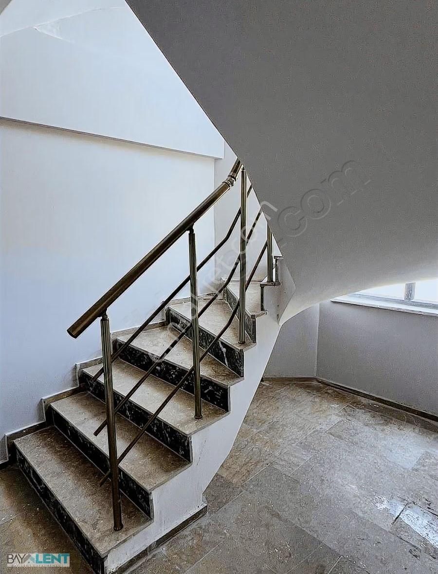 Gop Mah.sinde Kiralık 2+0 Sıfır Daire - Görsel 11