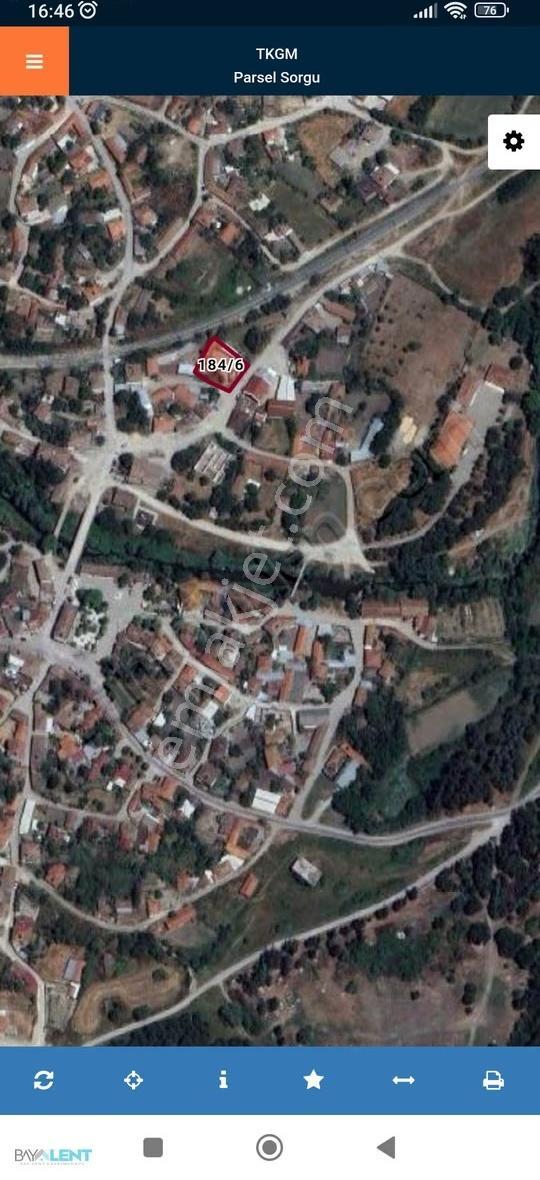 Susurluk Ömerköy De Satılık Arsa Ve İçinde Eşyalı Ev - Görsel 8