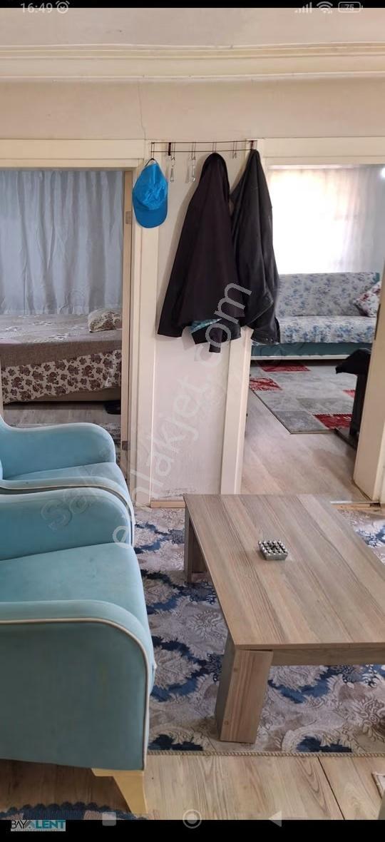 Susurluk Ömerköy De Satılık Arsa Ve İçinde Eşyalı Ev - Görsel 17