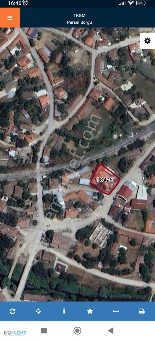Susurluk Ömerköy De Satılık Arsa Ve İçinde Eşyalı Ev - Görsel 5