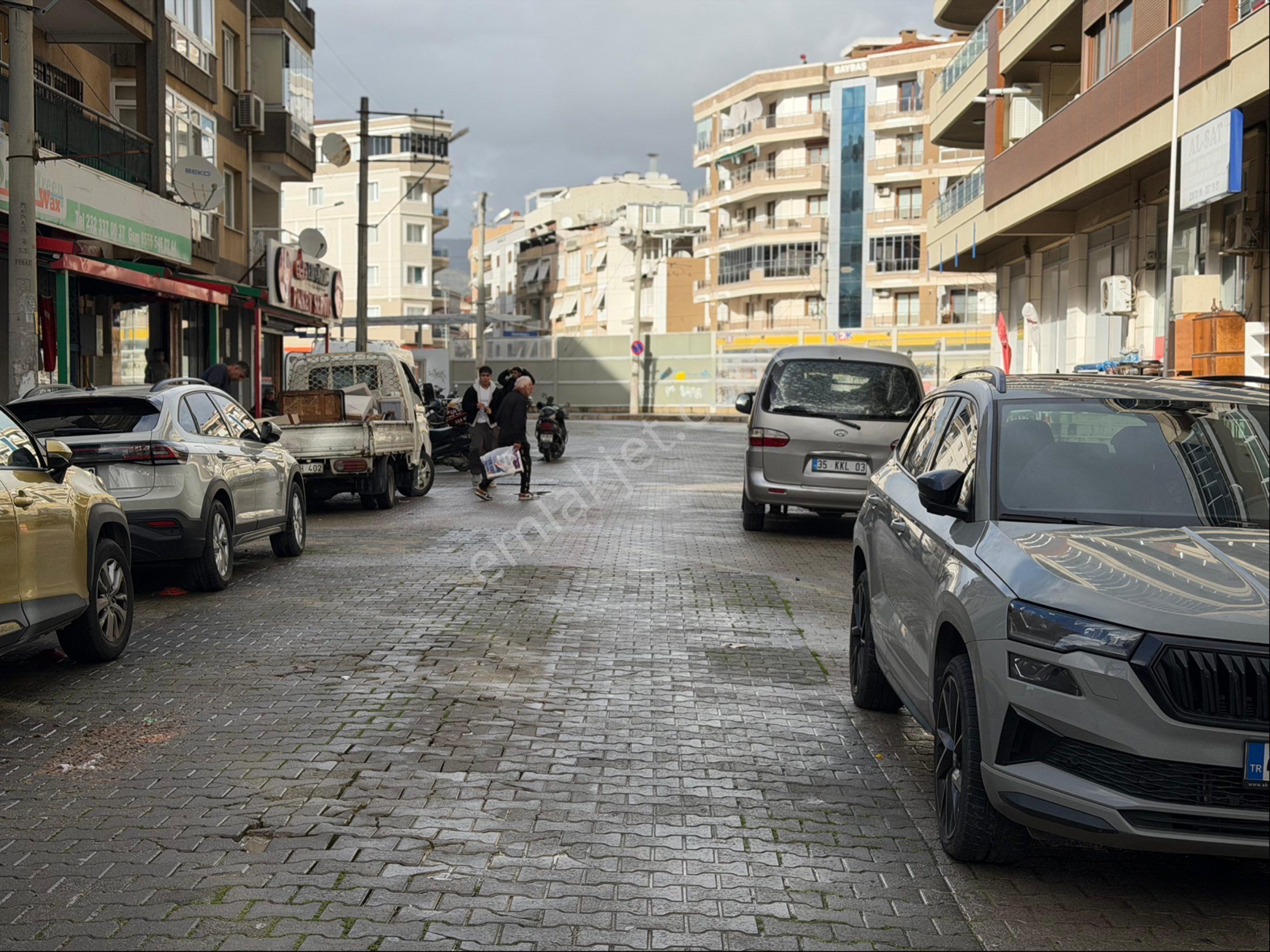 Karşıyaka Yalı Mahallesinde Satılık Dükkan ,işyeri - Görsel 13